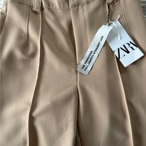 Zara women’s  Tan Pants